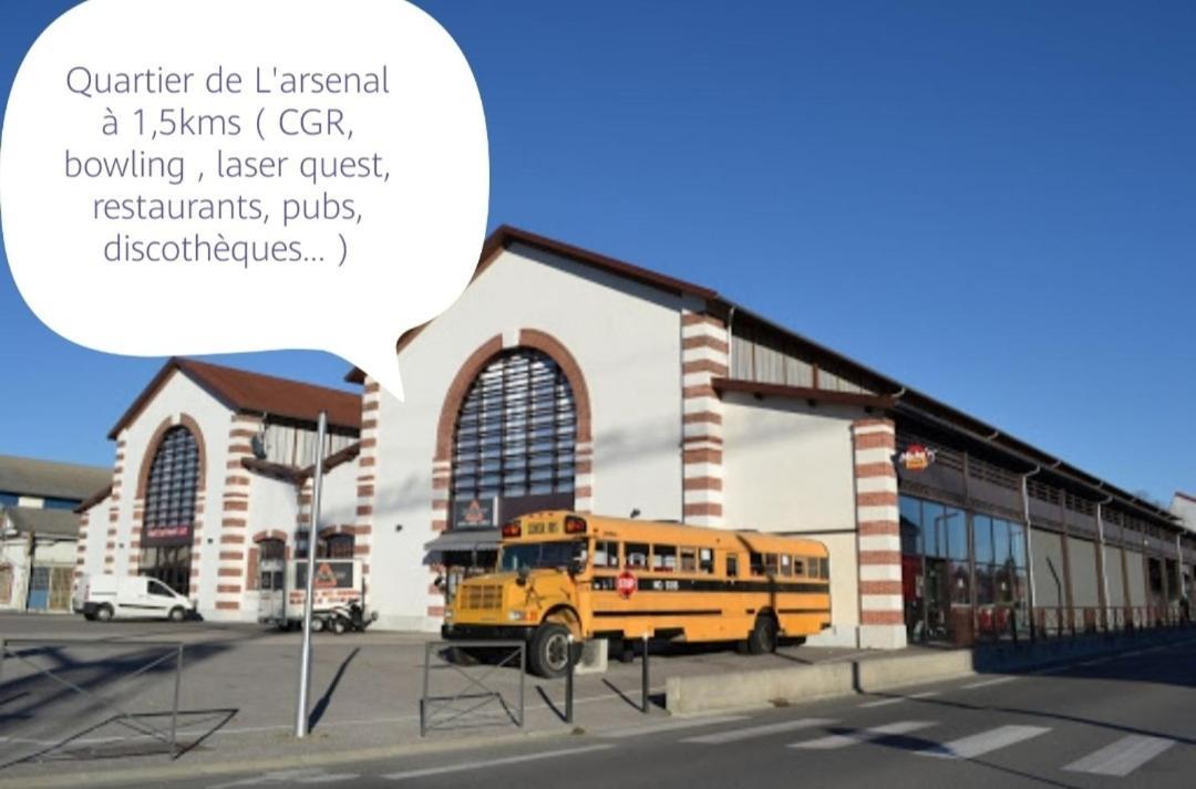 L'Appartement 7 - Centre Ville-Parking-Tv-Wifi Tarbes Dış mekan fotoğraf